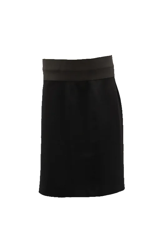 Akris Punto High-Waist Pencil Skirt in Black Viscose