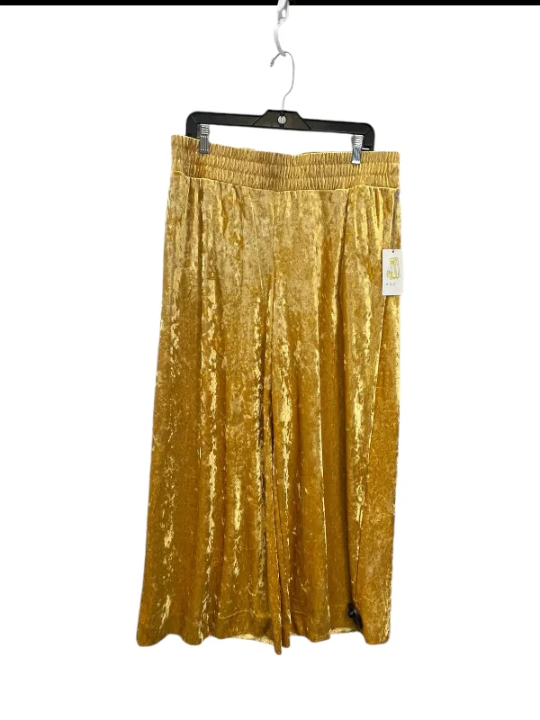 Pants Lounge By A New Day In Yellow, Size: Xl