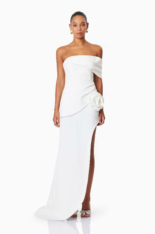 Bethany Off The Shoulder Maxi Gown In White